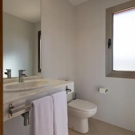 Villas Caleta Beach And Golf - Khloe Villa